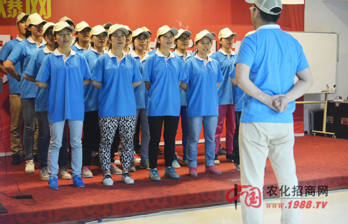 火爆,讓我們一起前進(jìn)