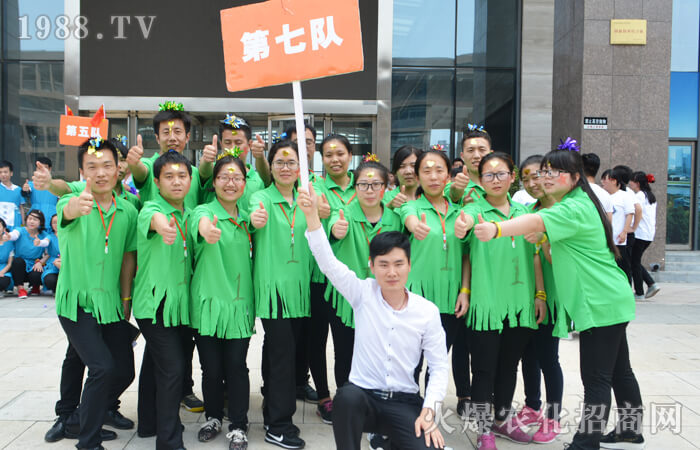 ׌�ж�֮�İ��S��(m��ng)��ĳ���w��