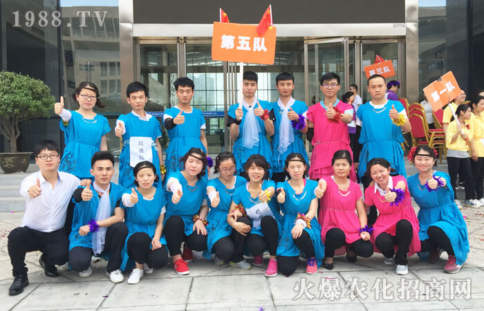 ͑׃�����������