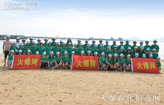 �B�Ƹ�֮�������ĸ���ÿһ��ɳʯ���Ð۸�Ⱦ��߅��ÿһλ��