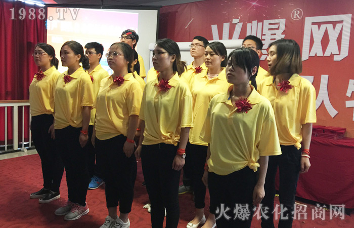 ���ڻ�֮�У�����������