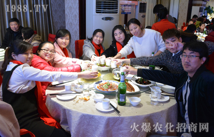 �ж��������҂�һ·ͬ��