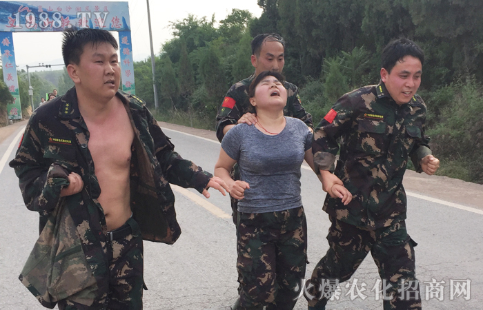 ĥ���ף������l��ͻ����������o����