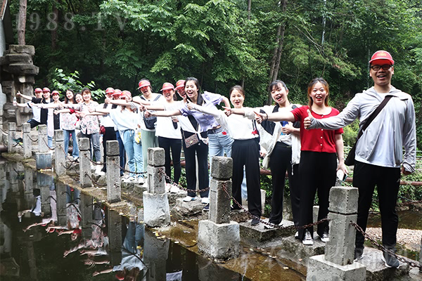 ���Լ���������ˮ���������(zh��ng)��