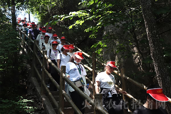 һ������һ�l����һ������һ��ǰ�M��