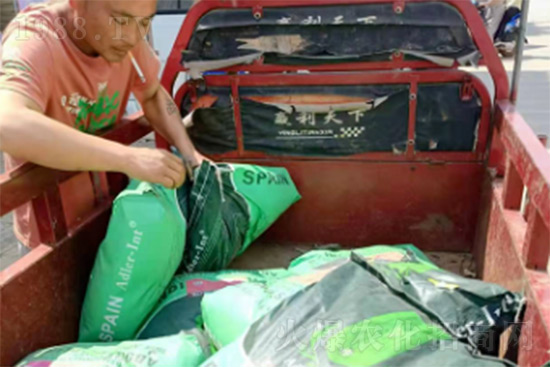 ��(f��)�Ϸʝq�r(ji��)���� �����@�׿�߶��M(j��n)�����ͷʅs�����Ј�(ch��ng)���G�G��