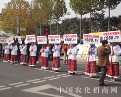 �K���m�������׏ͷ�չ�[�����ǵ��������L����