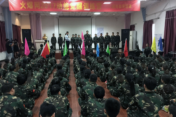 �e���ڷż����҂��ڌW�����e���ڷ��ɣ����ښv����