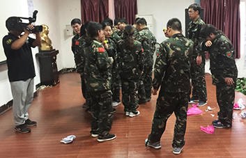 Ҫ��Ȅe�˃�(y��u)������Ҫ�����������κ��˵�Ŭ����