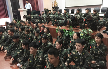 ����������һ���x�����㶼Ҫ�ٷְوԳ���