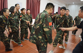 �A��·�ϣ���Ҫ���Լ���