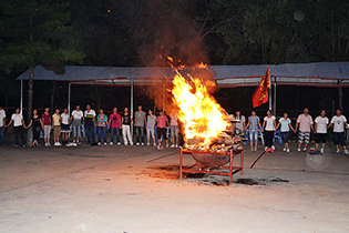 �������ף���𱬵������������